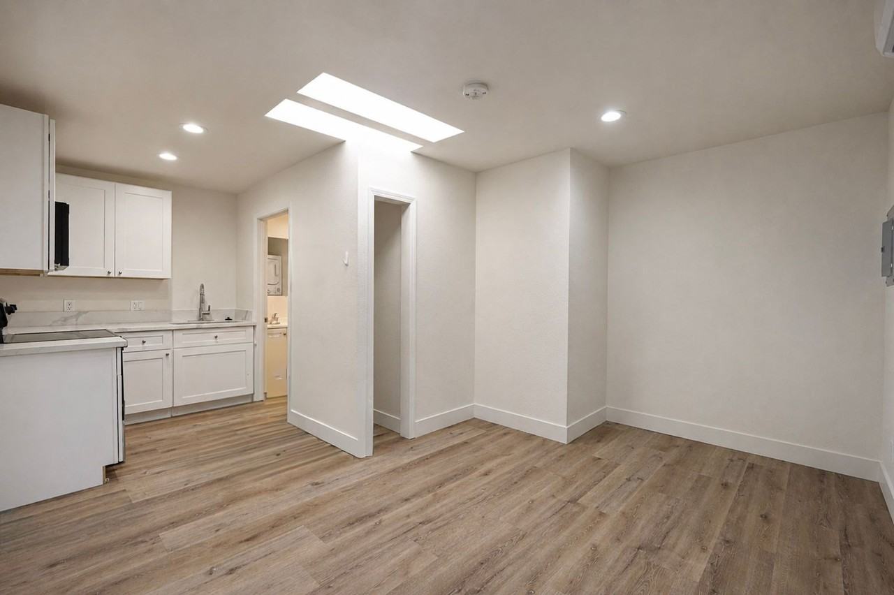 300 Mulvihill Ave - Photo 6 of 15