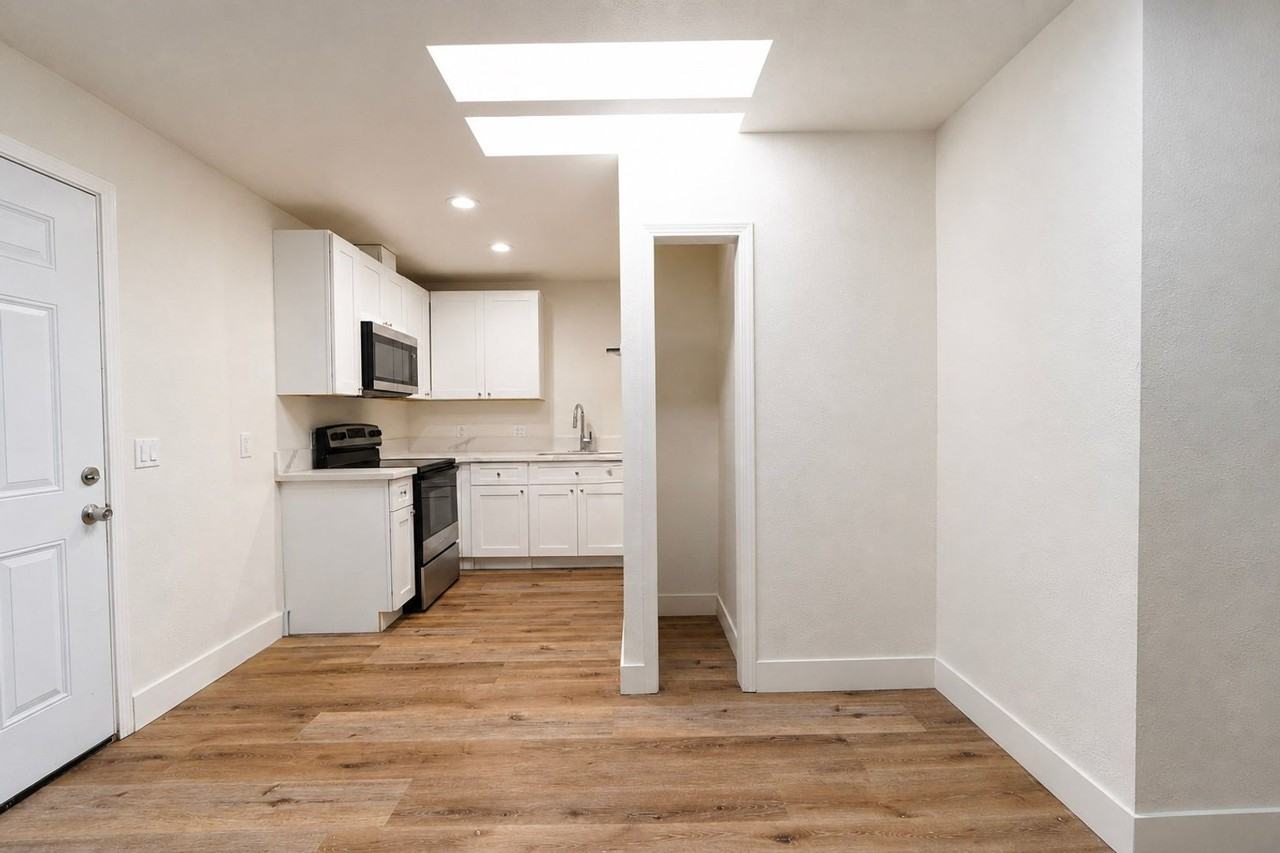 300 Mulvihill Ave - Photo 7 of 15