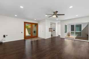 2322 Via Puerta Unit D - Photo 1 of 1