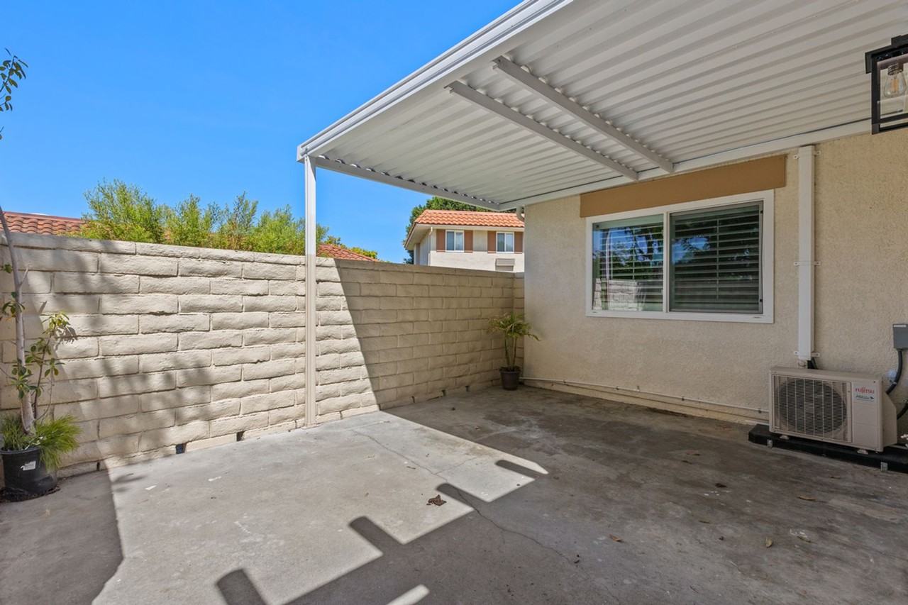 2322 Via Puerta Unit D - Photo 7 of 46