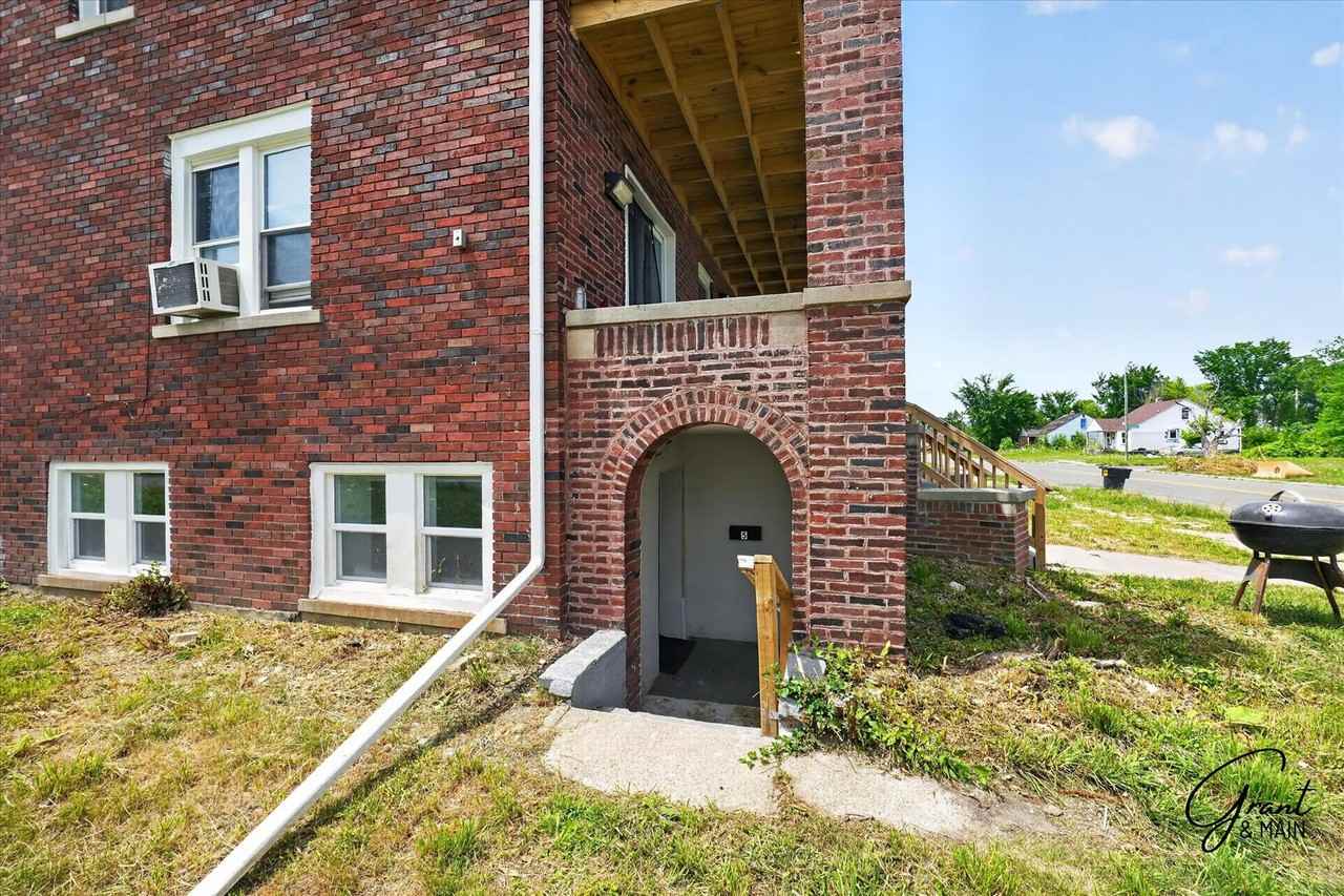 12932 Greiner St - Photo 2 of 19