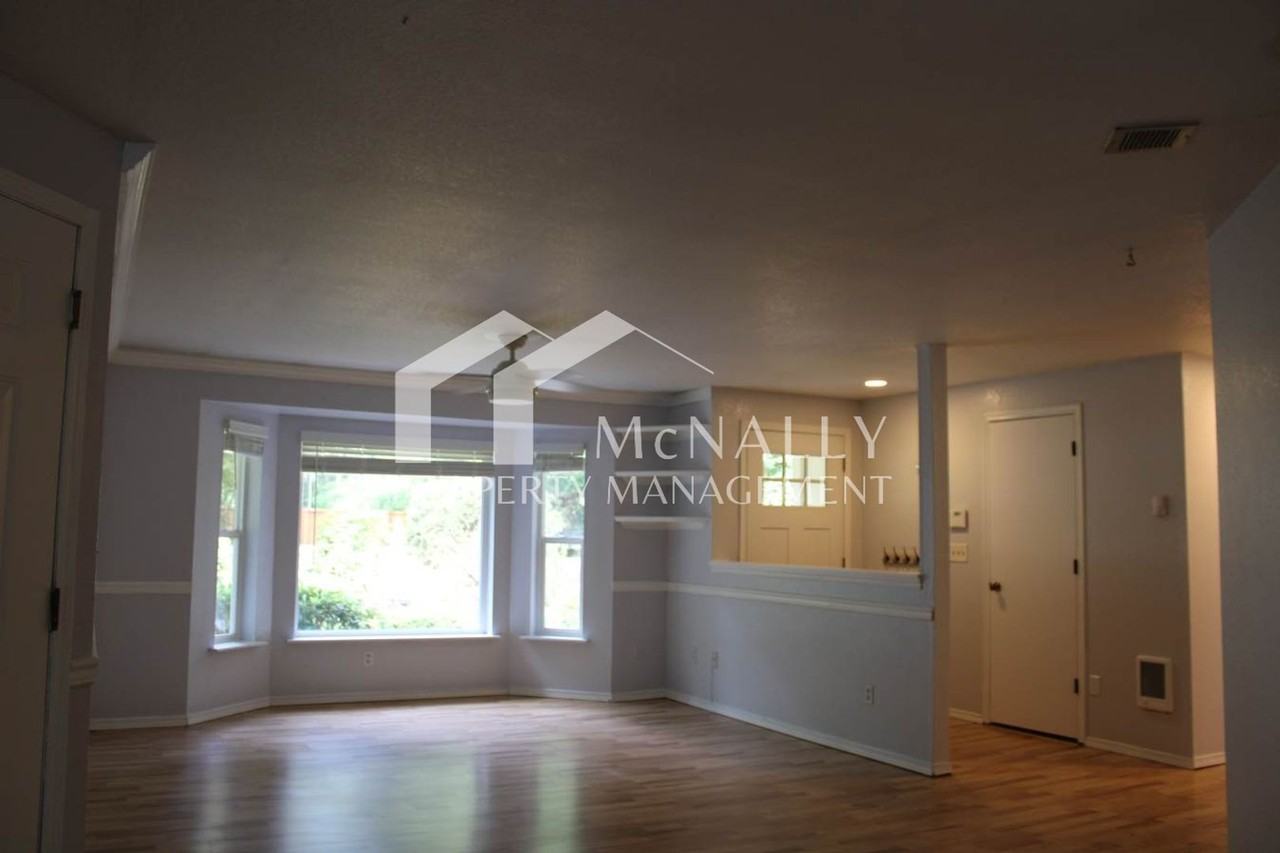 13715 100th Ave Nw - Photo 6 of 16