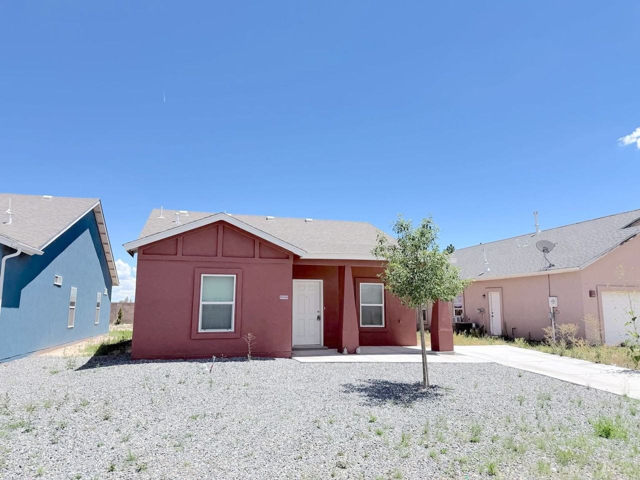 602 Camino Andres - Photo 2 of 20