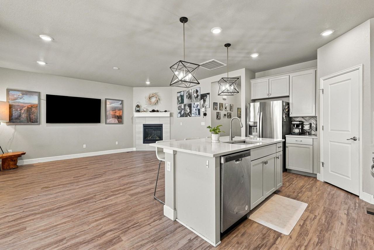 3859 Sandy Vista Ln - Photo 6 of 27