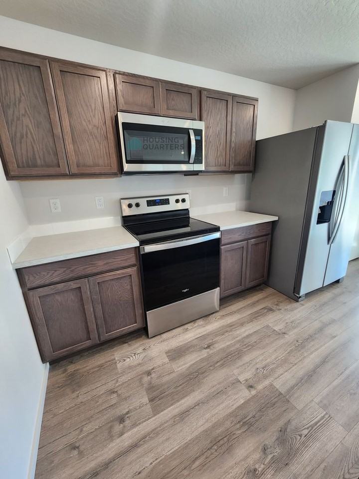 1808 E Boskoop St - Photo 5 of 19