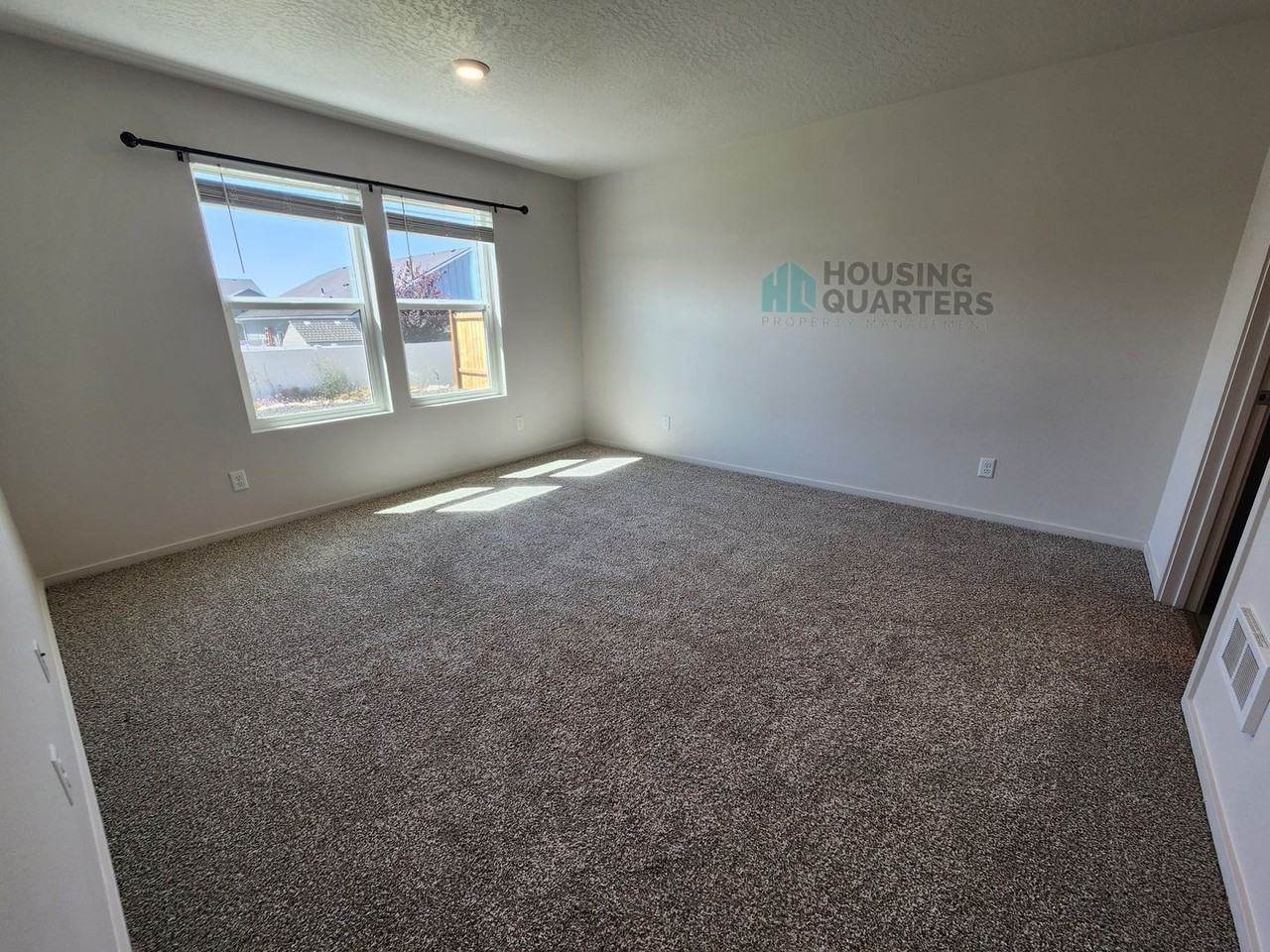 1808 E Boskoop St - Photo 7 of 19