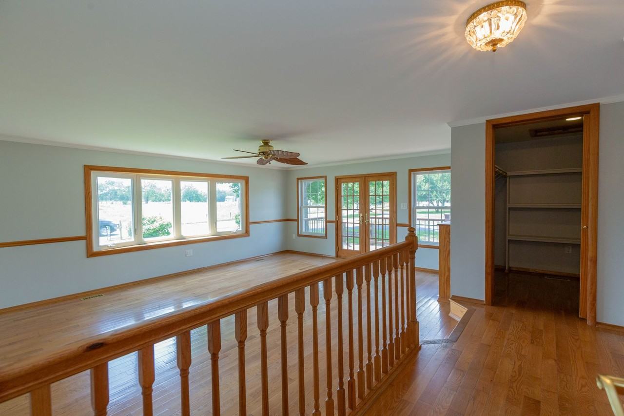 3093 Old Leetown Pike - Photo 7 of 50