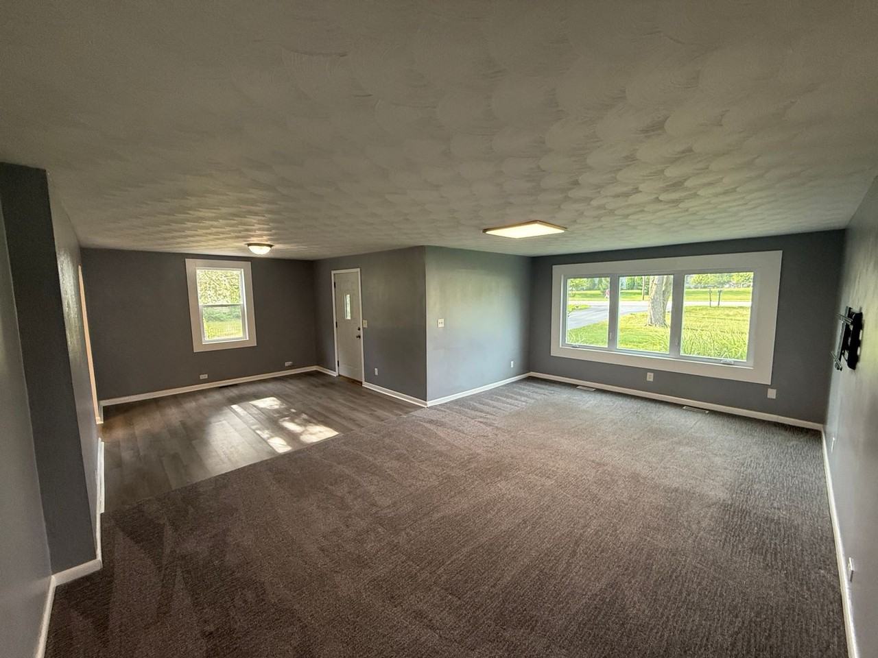 7149 Stellhorn Rd - Photo 5 of 27