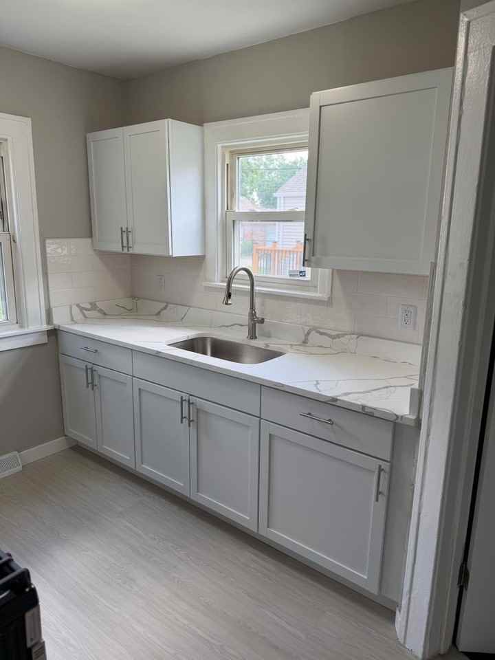 3509 Buchanan St - Photo 3 of 11