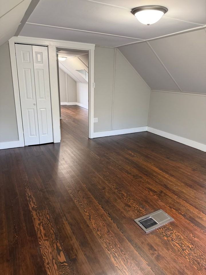 3509 Buchanan St - Photo 7 of 11