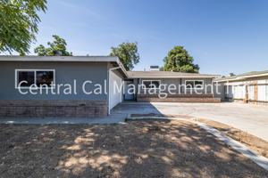 featured image of 10421 Glenn St