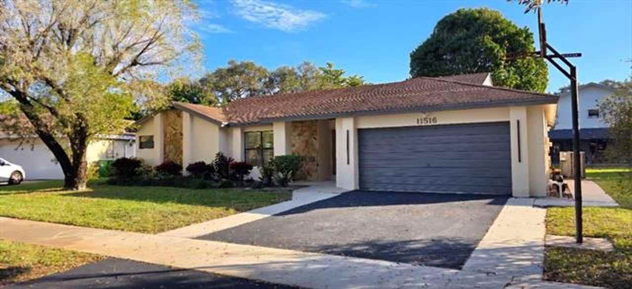 11516 Sw 54th St #11516 - Photo 2 of 42