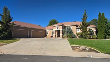featured image of 5265 N Elk River Rd