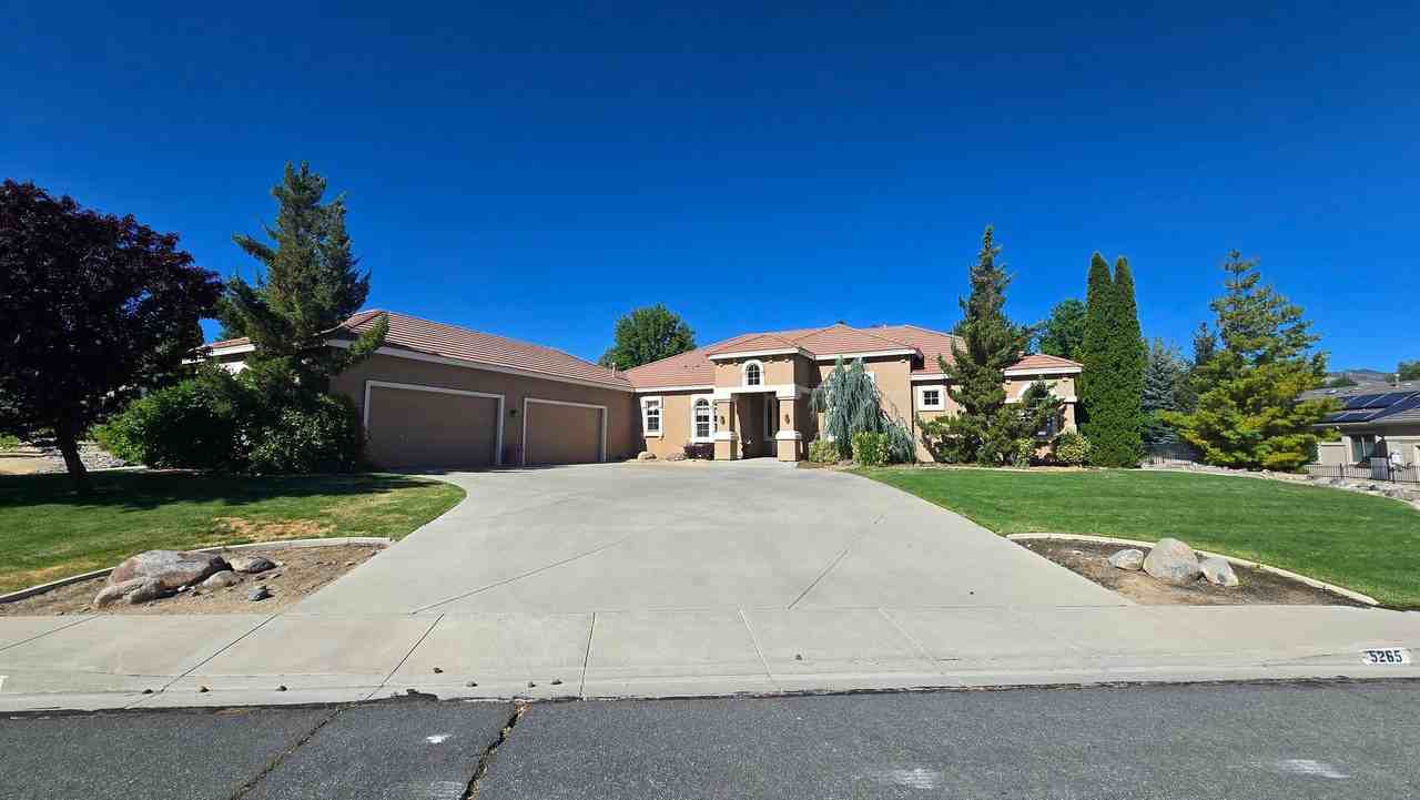 5265 N Elk River Rd - Photo 5 of 39