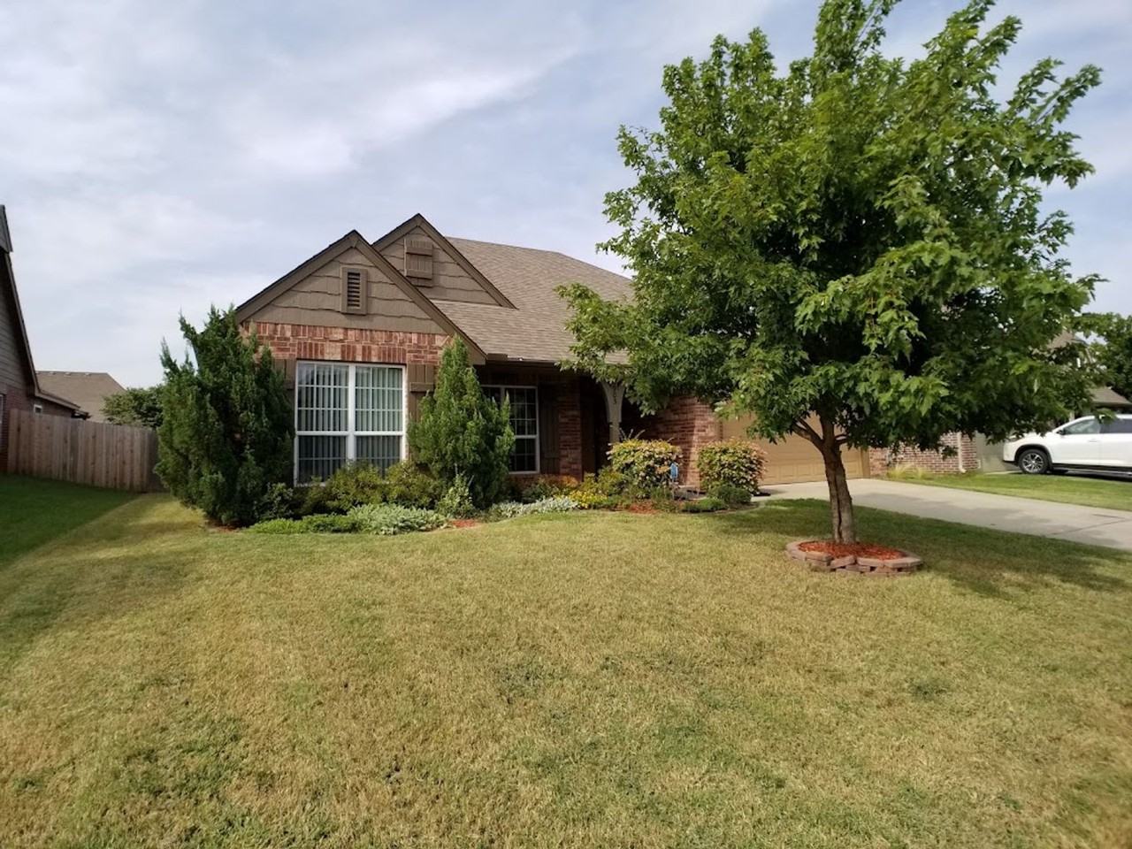 3905 W 110th Pl S - Photo 2 of 45