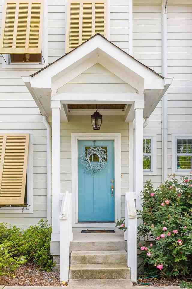 403 Acklen Park Dr #A - Photo 3 of 37