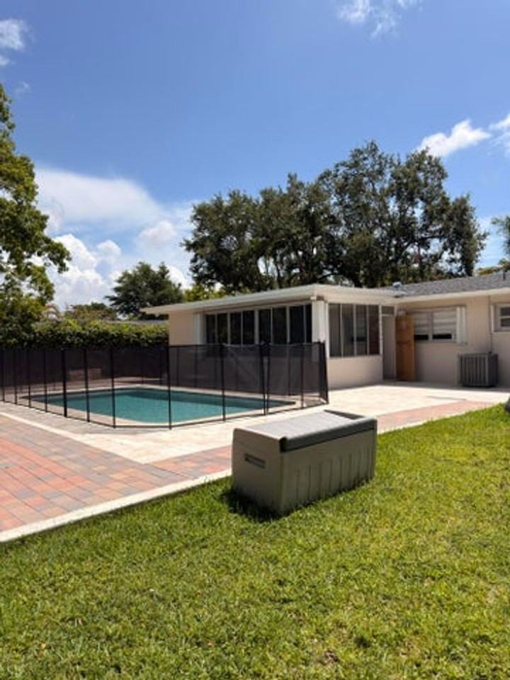 7500 Sw 98th Ct - Photo 2 of 13