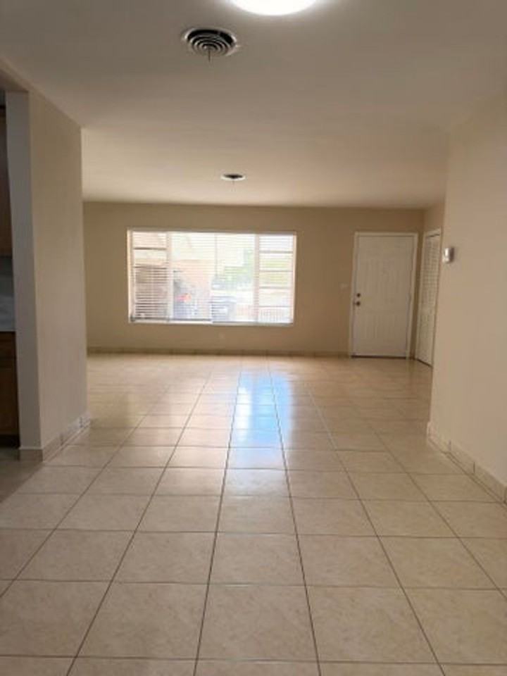 7500 Sw 98th Ct - Photo 5 of 13