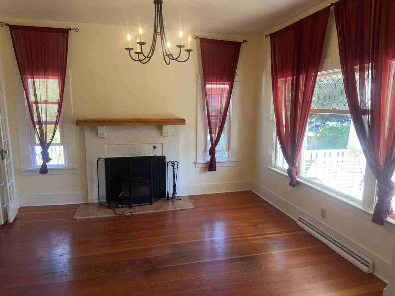 4853 Ne 6th Ave - Photo 4 of 34