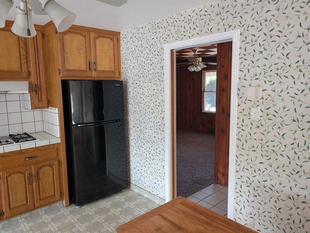 7262 S Cedar Ave - Photo 5 of 29