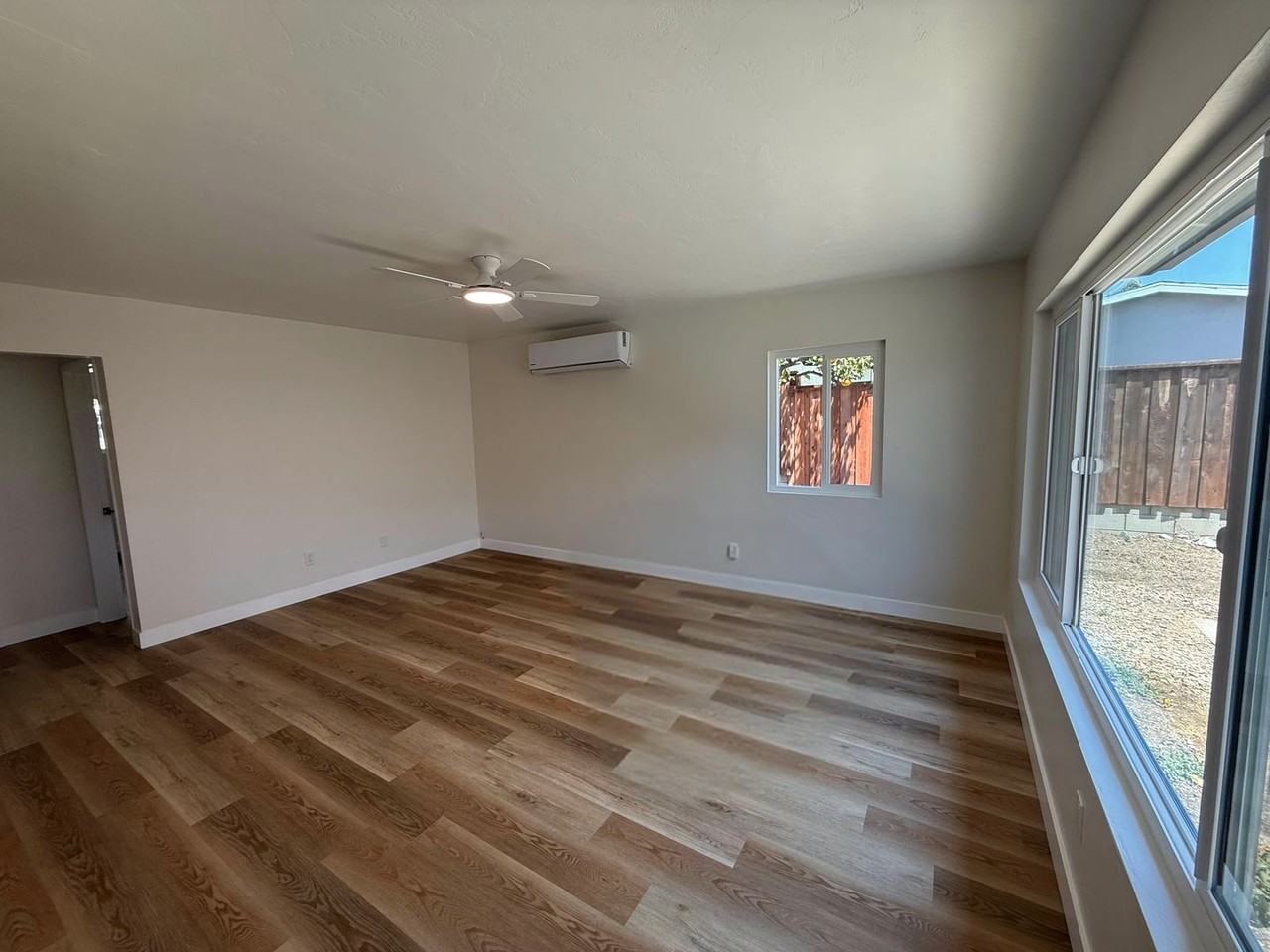 7184 Amherst St - Photo 3 of 7