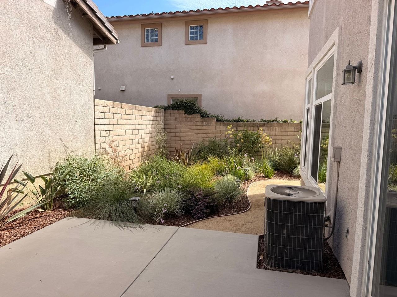 2872 La Plata Dr - Photo 4 of 26
