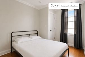 featured image of 490 Washington St #C