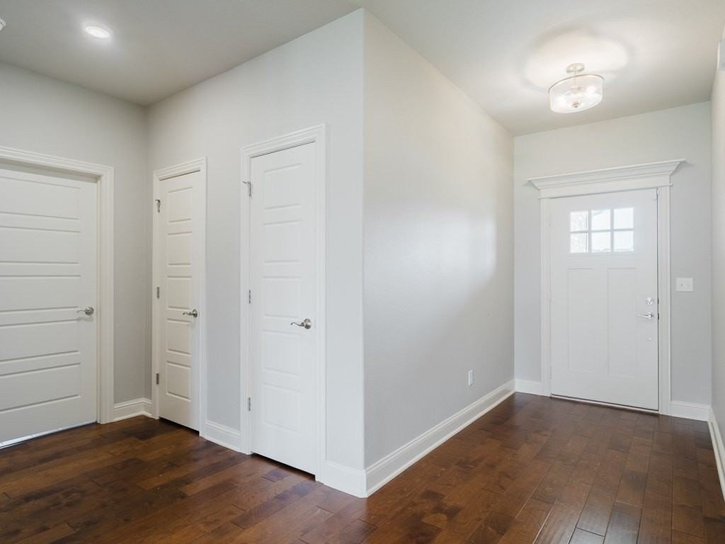 940 Ashmore Landing Loop - Photo 3 of 32