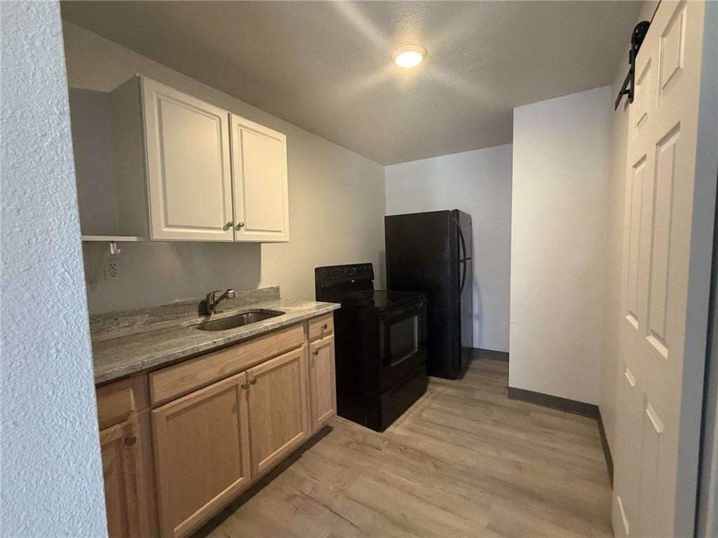 269 E Pickens Rd #3 - Photo 2 of 4
