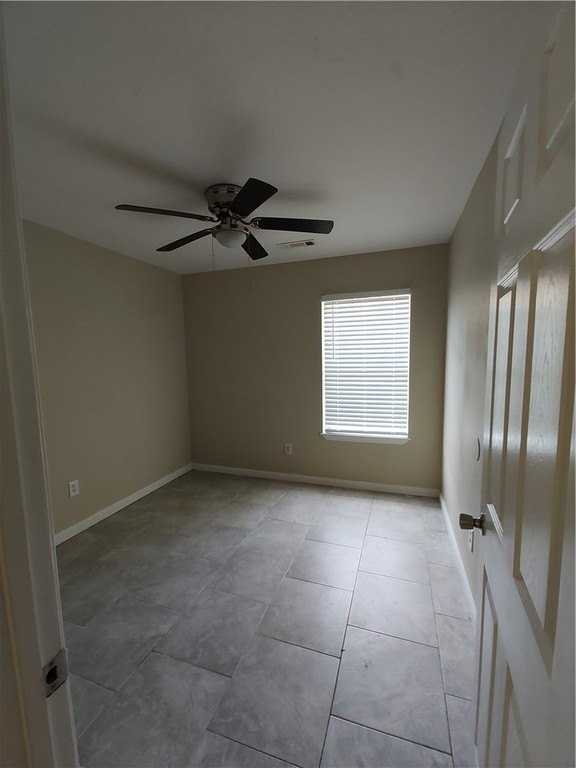 4096 Delmon Ln #B - Photo 6 of 11