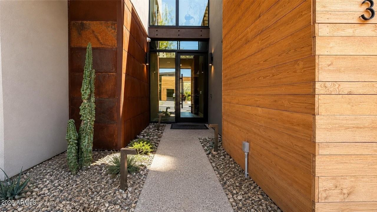 6525 E Cave Creek Rd #34 - Photo 3 of 33