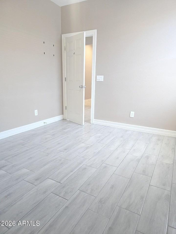 16792 W Gwen St - Photo 3 of 16