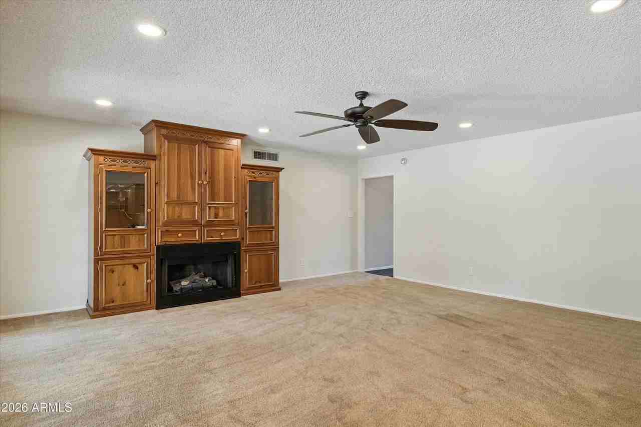 3526 E Sahuaro Dr - Photo 7 of 41