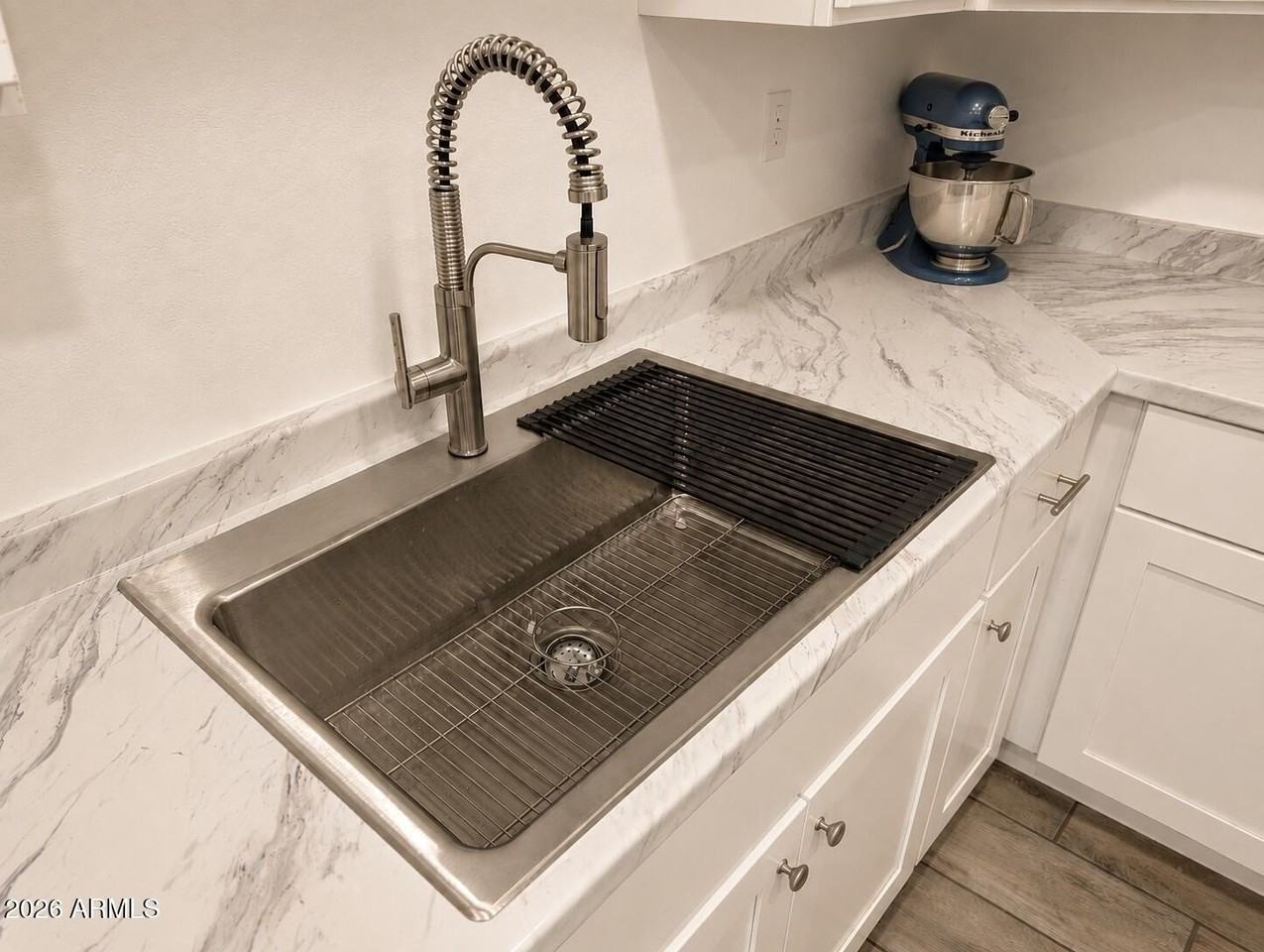 623 S Olive #1 - Photo 5 of 7