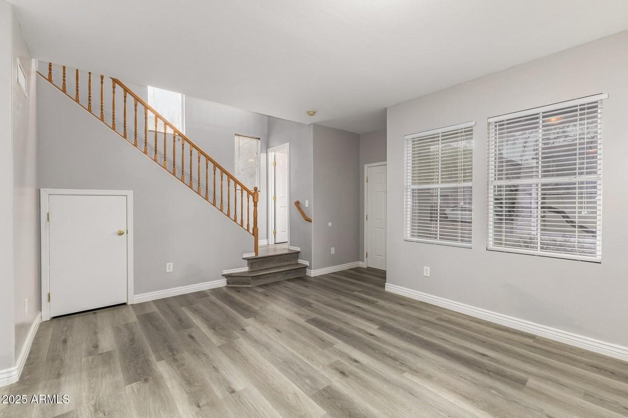 3006 W Ferruccio Pl - Photo 4 of 30