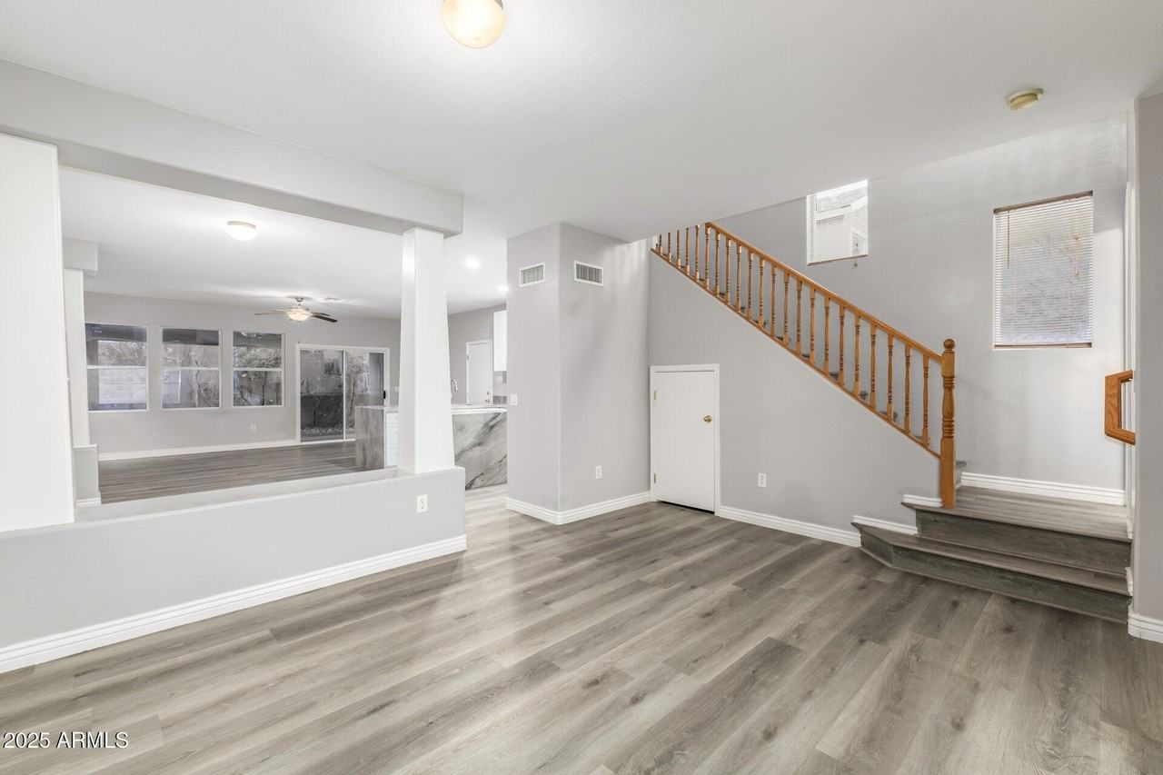 3006 W Ferruccio Pl - Photo 5 of 30