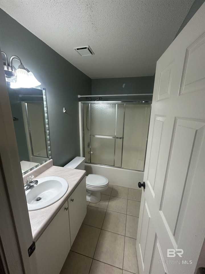 9474 Villas Dr - Photo 7 of 15