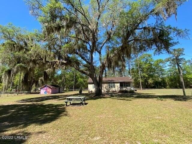 39 Dulamo Rd - Photo 2 of 28