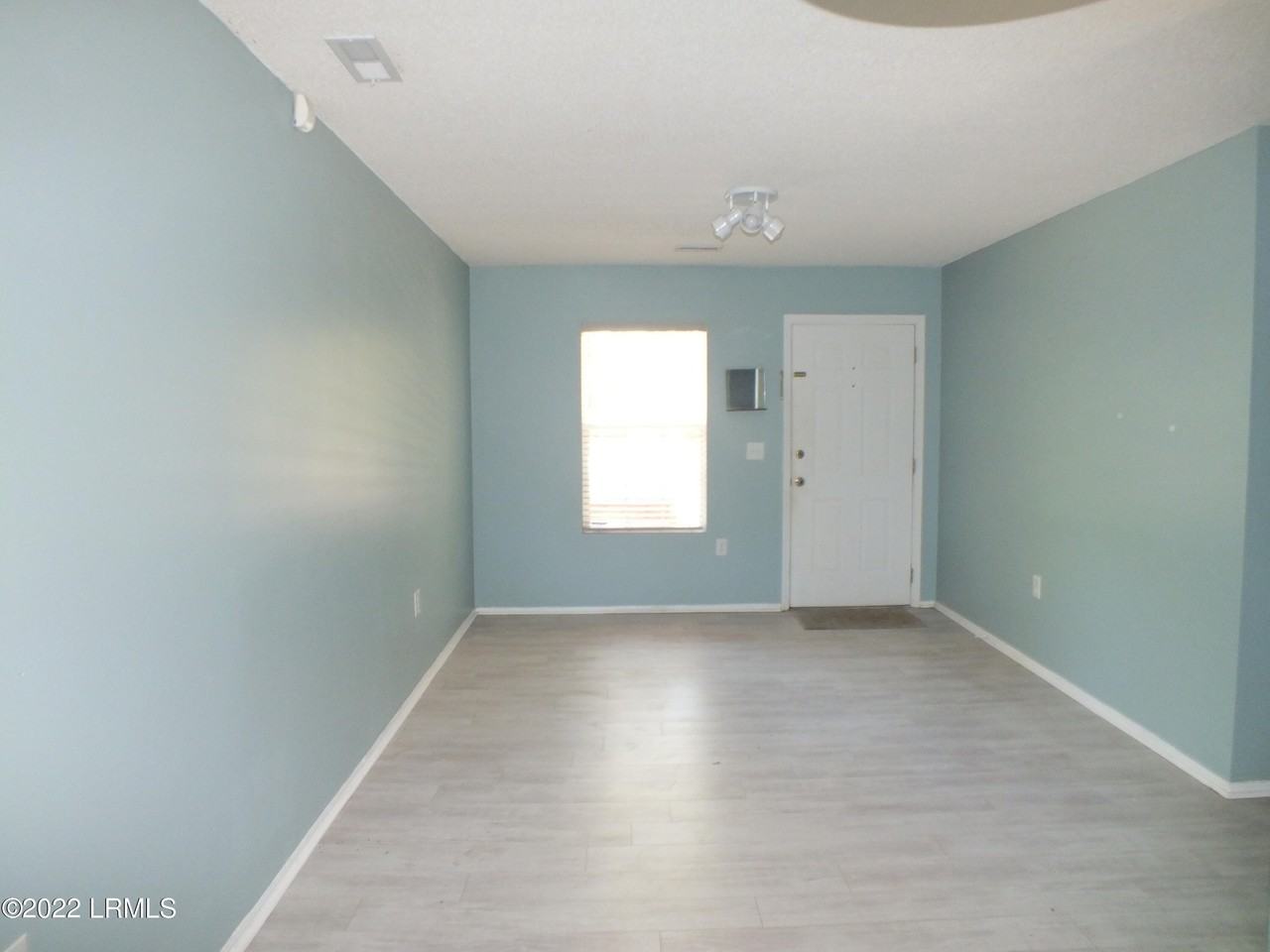 39 Dulamo Rd - Photo 5 of 28