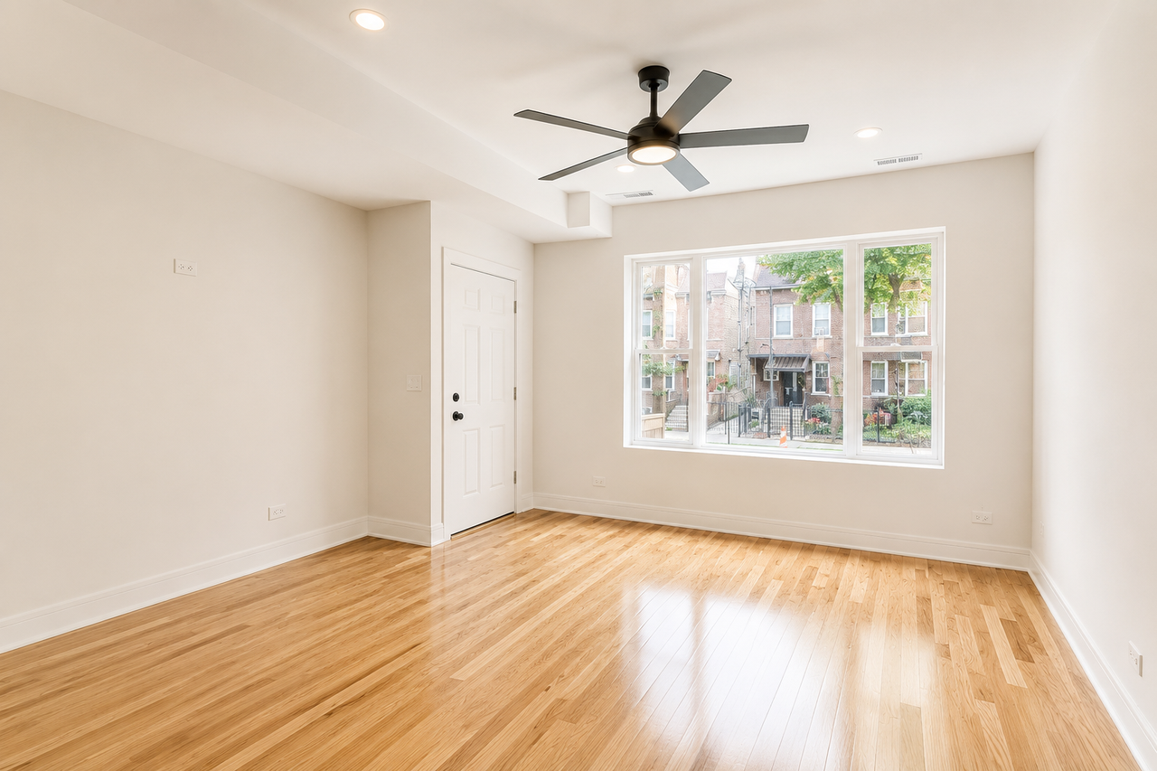 3136 N Ridgeway Ave #1 - Photo 3 of 10