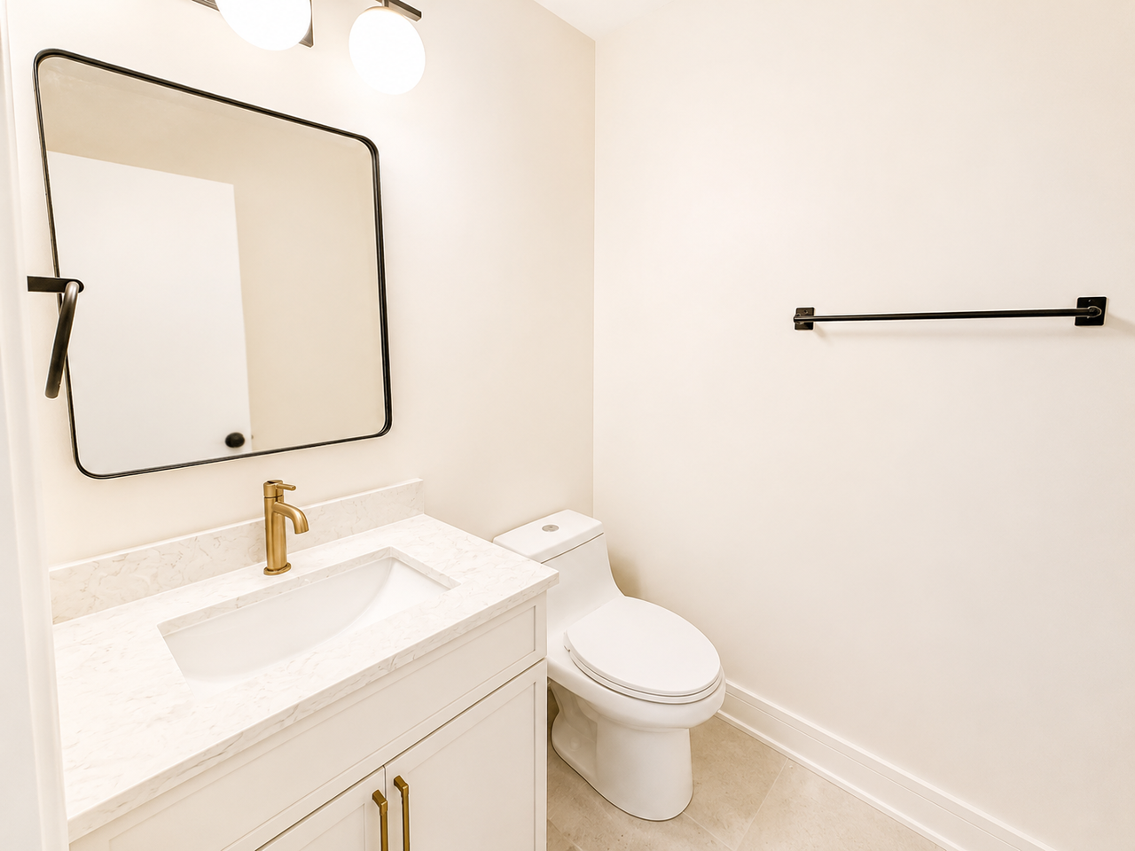 3136 N Ridgeway Ave #1 - Photo 7 of 10