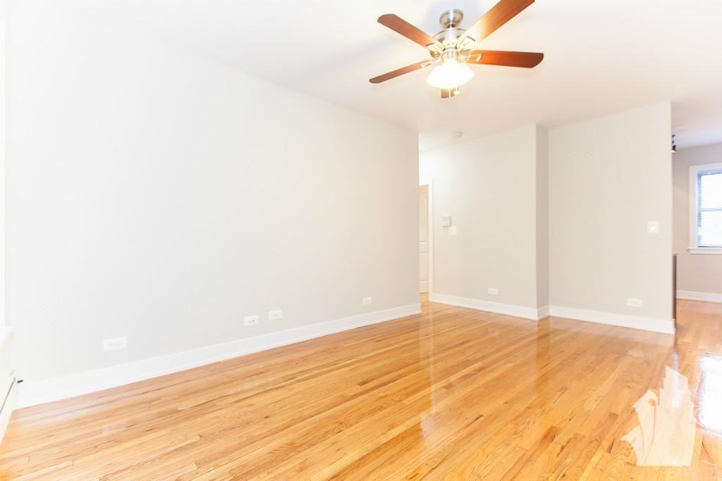 617 W Melrose St #617A3 - Photo 3 of 11