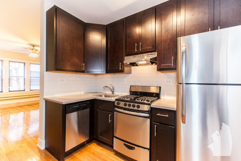617 W Melrose St #617A3 - Photo 4 of 11