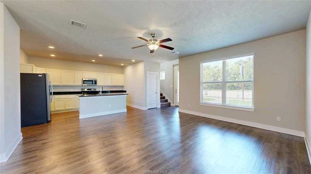 3901 W.S. Phillips Pkwy - Photo 4 of 40