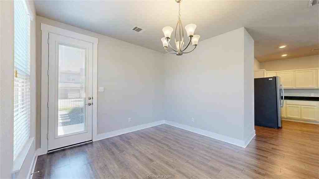 3901 W.S. Phillips Pkwy - Photo 5 of 40