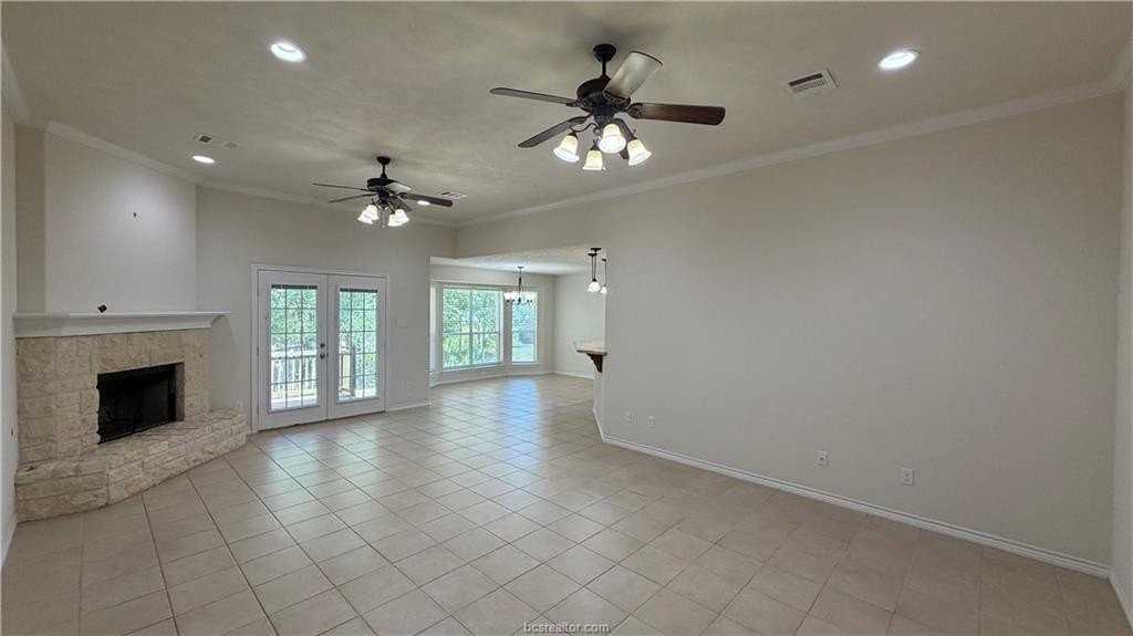 1102 Crested Point Ct - Photo 5 of 25