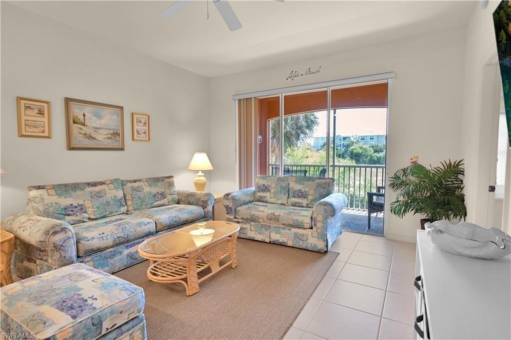 15979 Mandolin Bay Dr Apt 202 - Photo 5 of 35