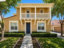 featured image of 2103 Maidenhair Way