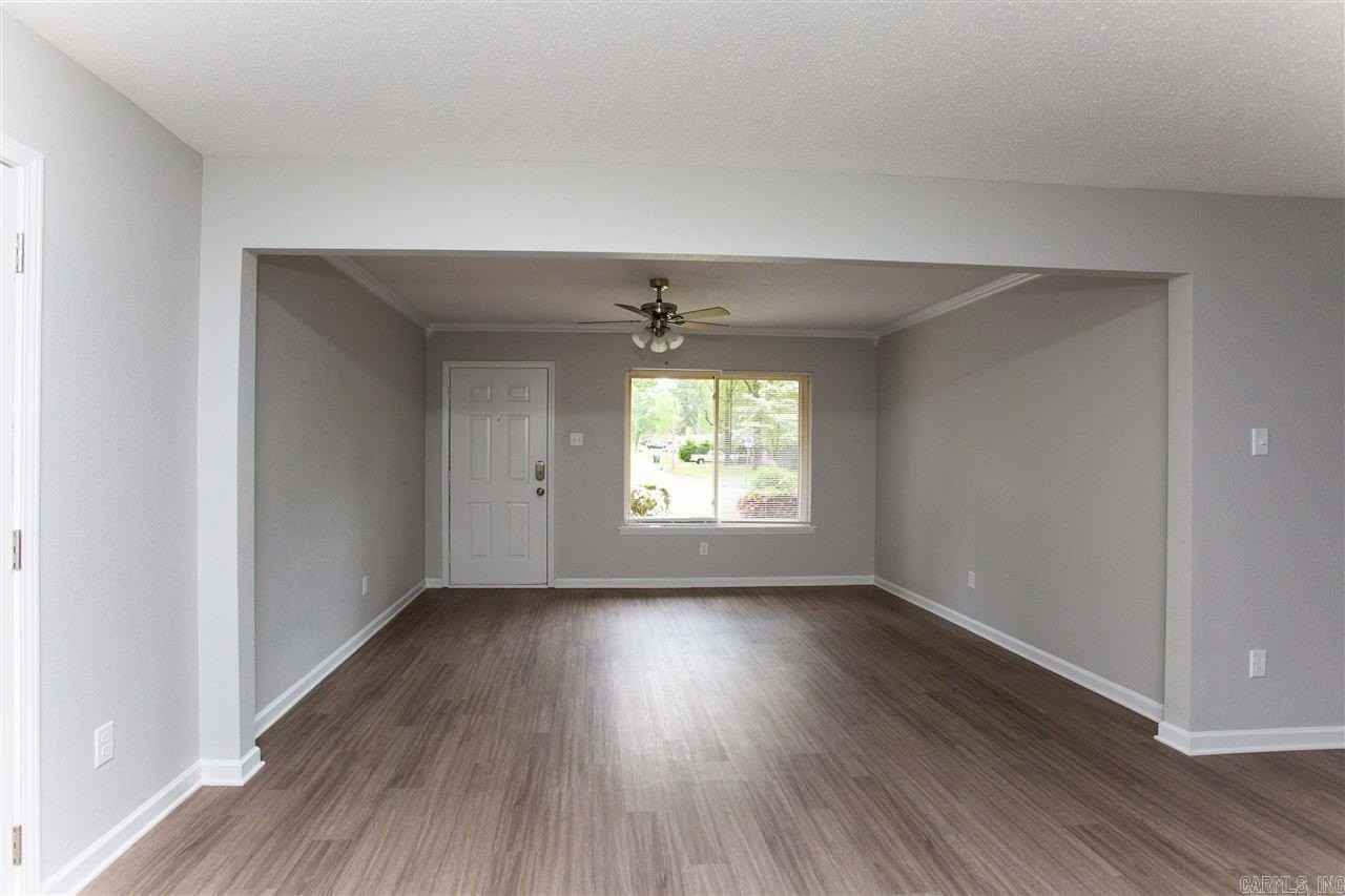6724 Carolina Dr - Photo 3 of 11