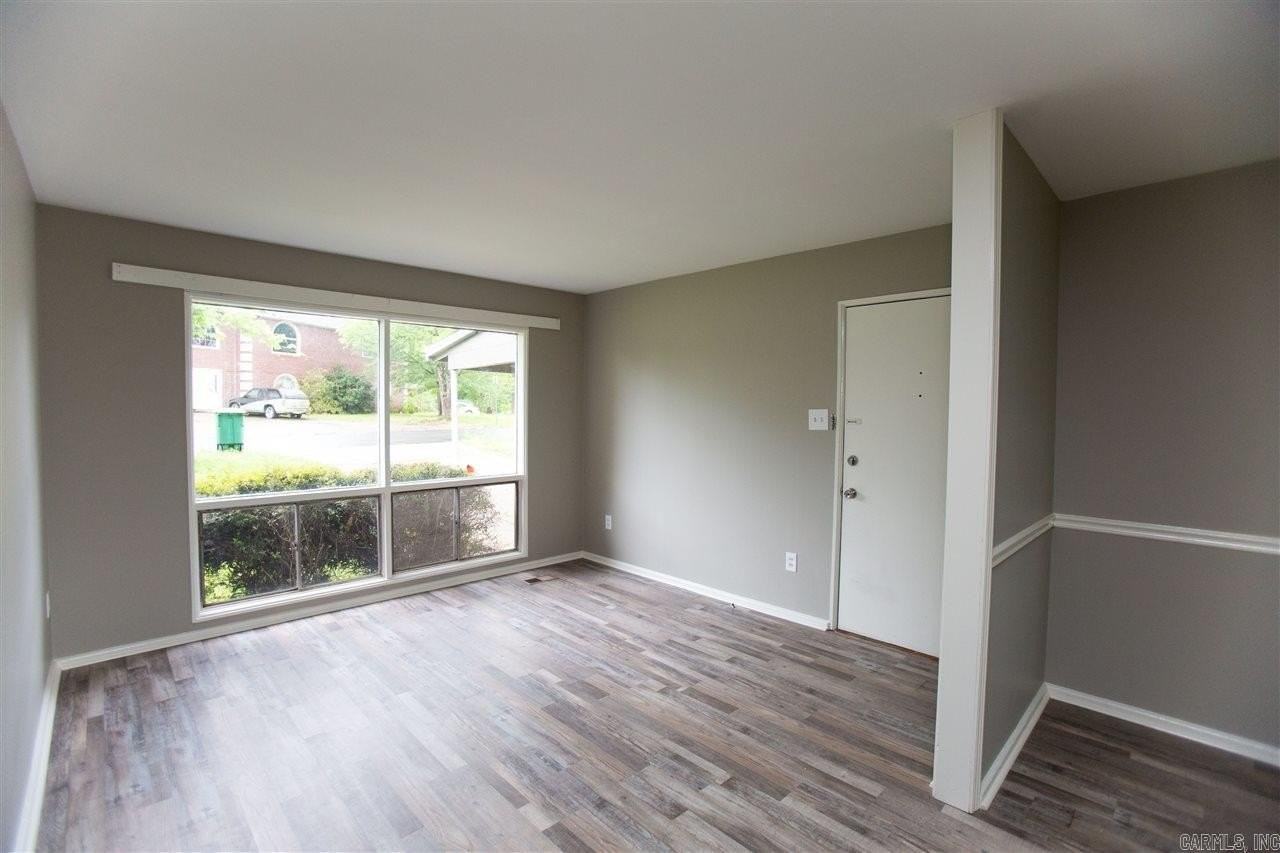 27 N Meadowcliff Dr - Photo 4 of 17